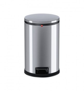poubelle de cuisine design à pédale 12L Hailo Pure M argentée