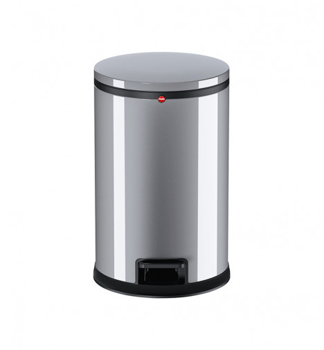 poubelle de cuisine design à pédale 12L Hailo Pure M argentée