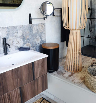 Poubelle acacia noire moyen volume